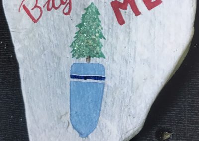 2023-12-29 Bayside Rocks the Holidays, photographed by Cookie Santerre and painted by Rory Sauereisen. #baysiderocks #paintedrock #artsandcrafts #beachcanvas #rockart #beachart #baysidemaine